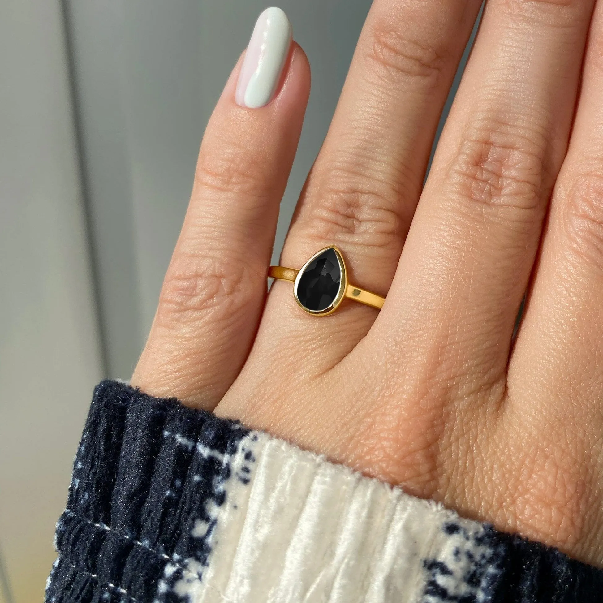 Black Onyx Ring - Skin Kiss