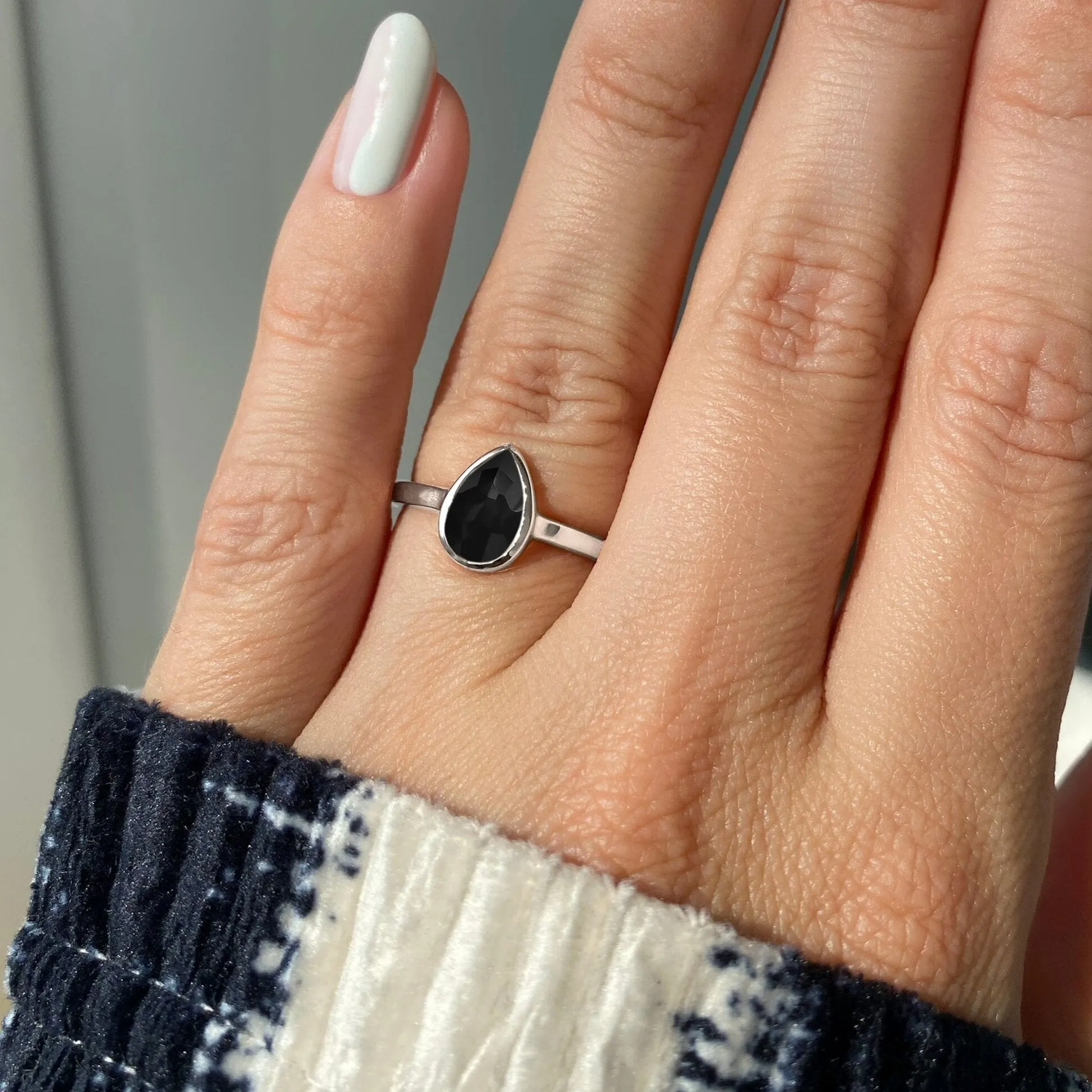 Black Onyx Ring - Skin Kiss