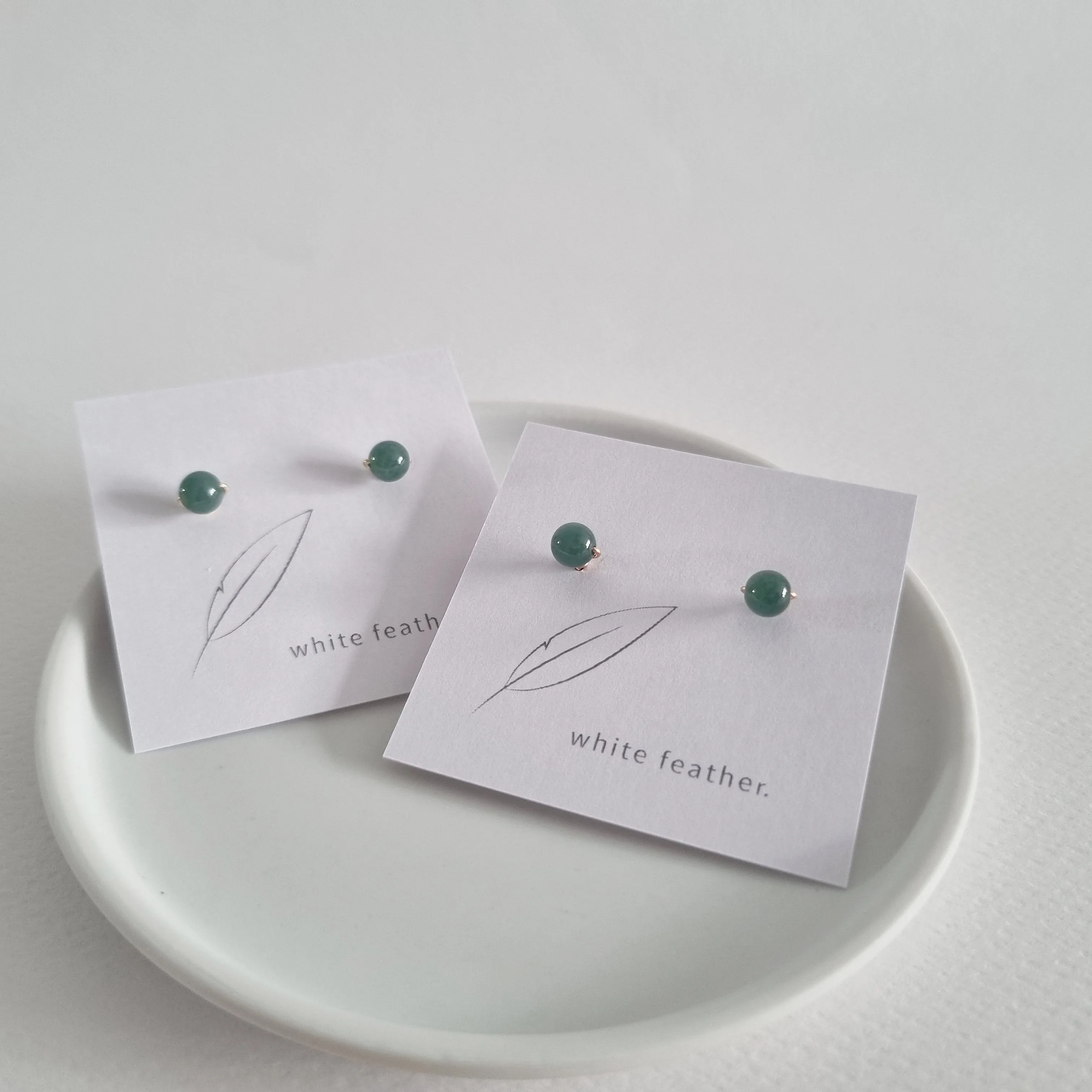 Blue Jade Earstuds 5mm (Basic) / 14k Gold-filled