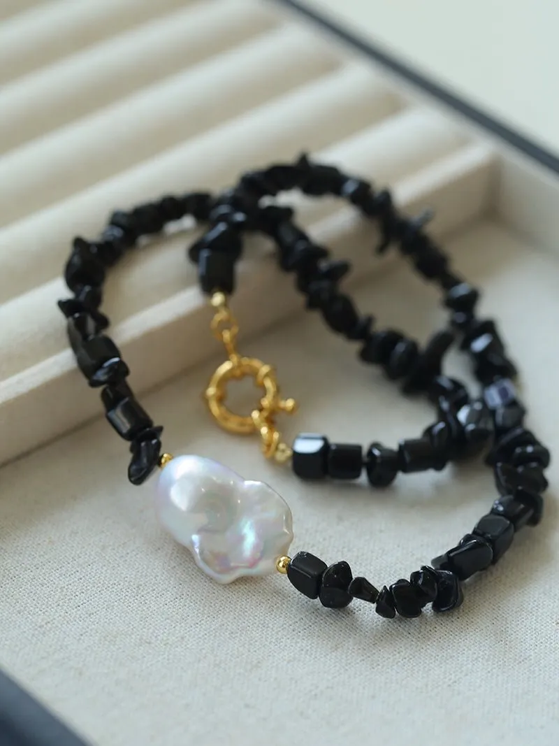 Brilliant Black Agate Crushed Stone Baroque Pearl Necklace