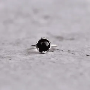 Leafy Bloom - Black Onyx Ring