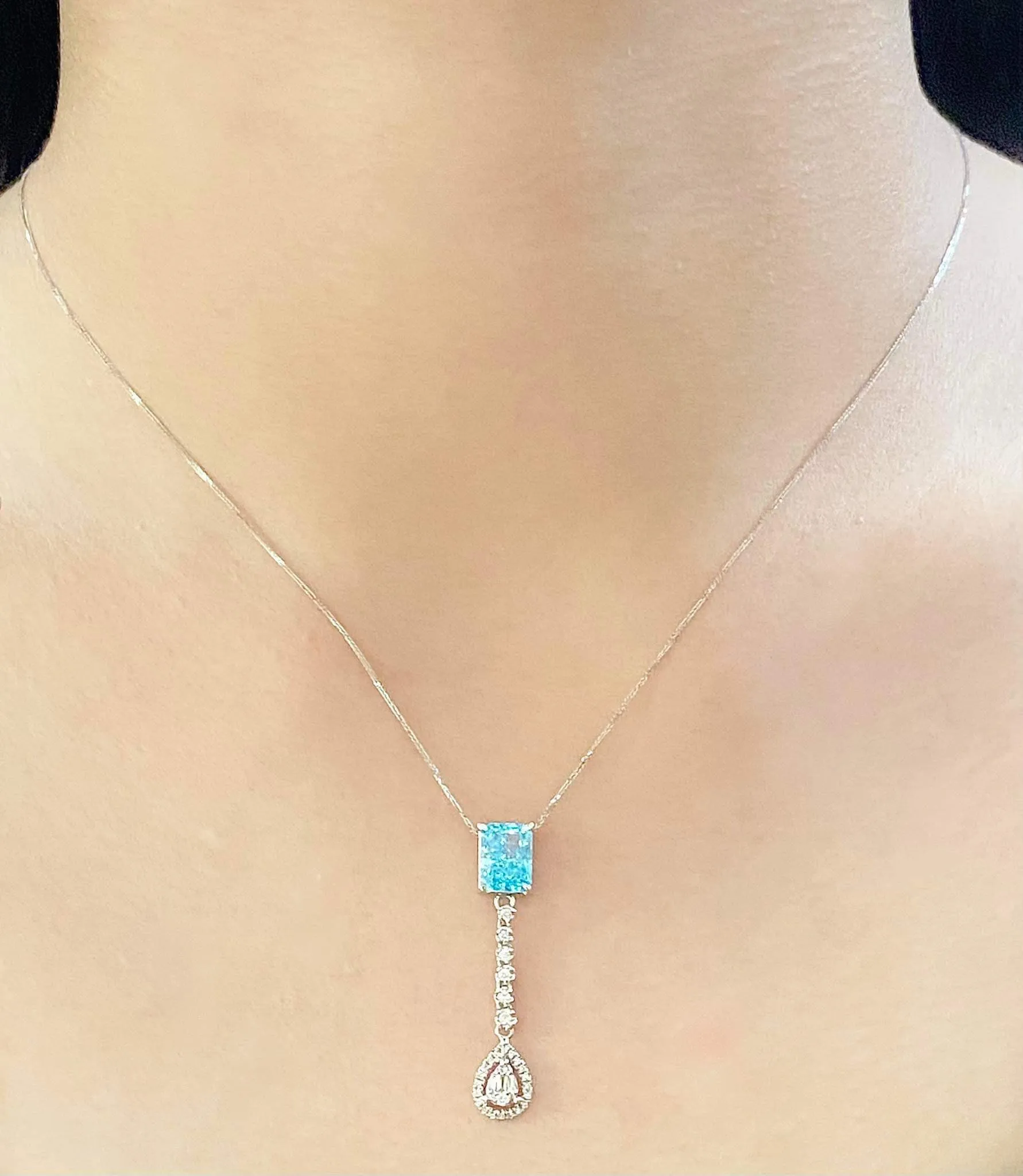 #LVNA2024 | LVNA Signatures Brilliant Blue Topaz Pear Baguette Drop Dangling Diamond Earrings 18kt