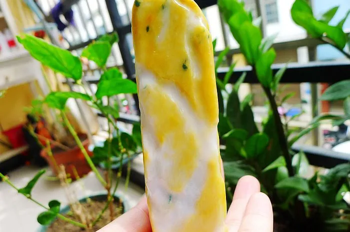 Natural Jade Rough Jadeite Raw (393g,12.6X4.8X3.5cm)