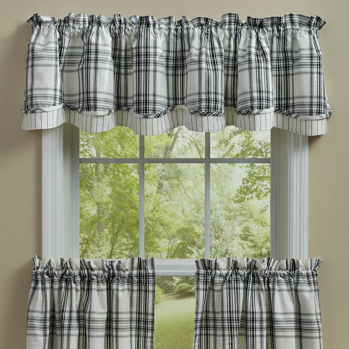 Onyx & Ivory Lined & Layered Valance