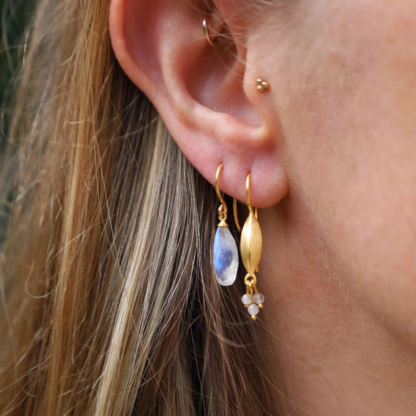 Wire Faceted Rainbow Moonstone Earrings